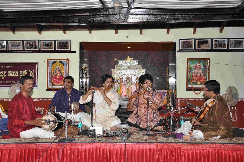019 - Vid Ananthram & Vid Amith Nadig - Vid Raghuram - Vid Renuka Prasad - Vid Vyasa Vittala.JPG